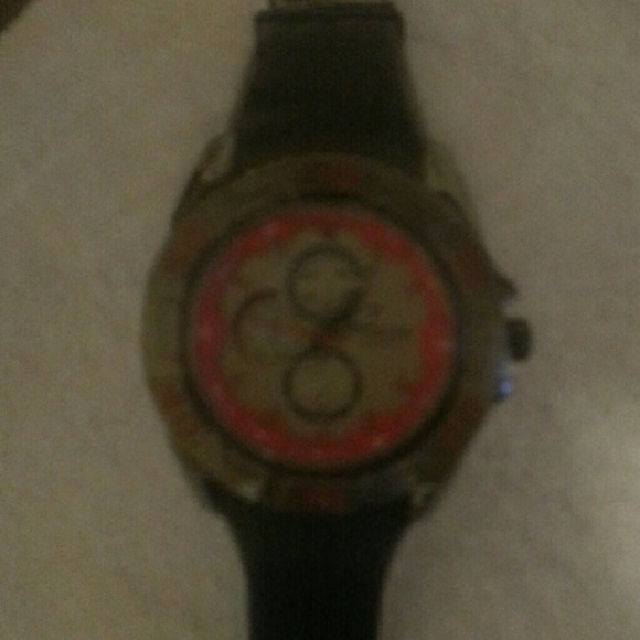 Watch - Picture 2 of 2